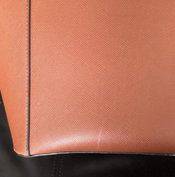 Guess Kamryn tote in cognac - Picture 3 of 3